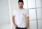 A model wearing white tshirt